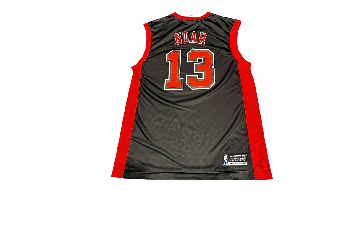 CHICAGO BULL NOAH JERSEY