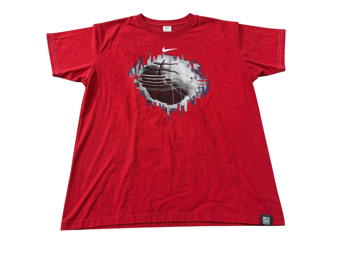 NIKE BASKETBALL T-SHIRT