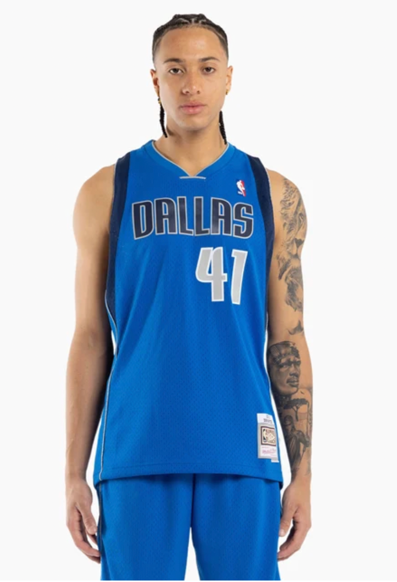 DALLAS MAVS DIRK 10-11 JERSEY
