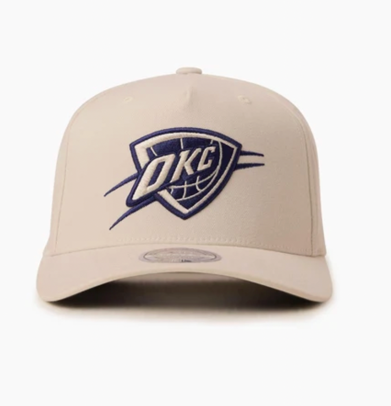 WHITE/CREAM & NAVY 110 OKC CAP