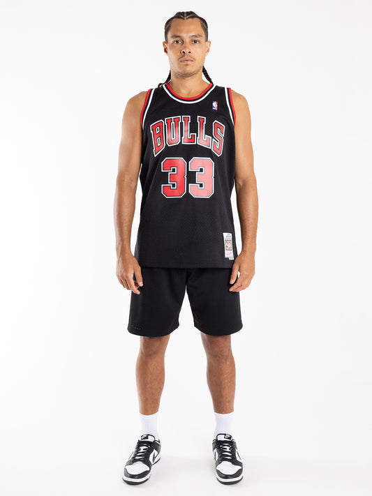 BULLS PIPPIN 97-98 ALTERNATE JERSEY